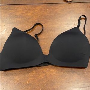 VS Bra